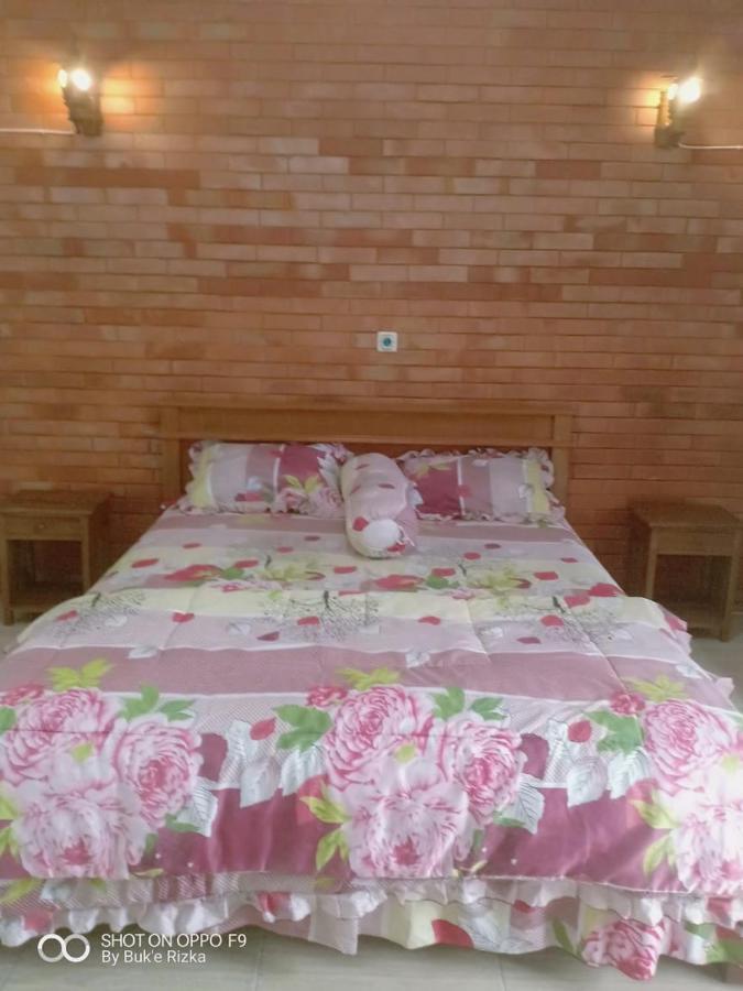 Warung Rizka Appartement Probolinggo Buitenkant foto